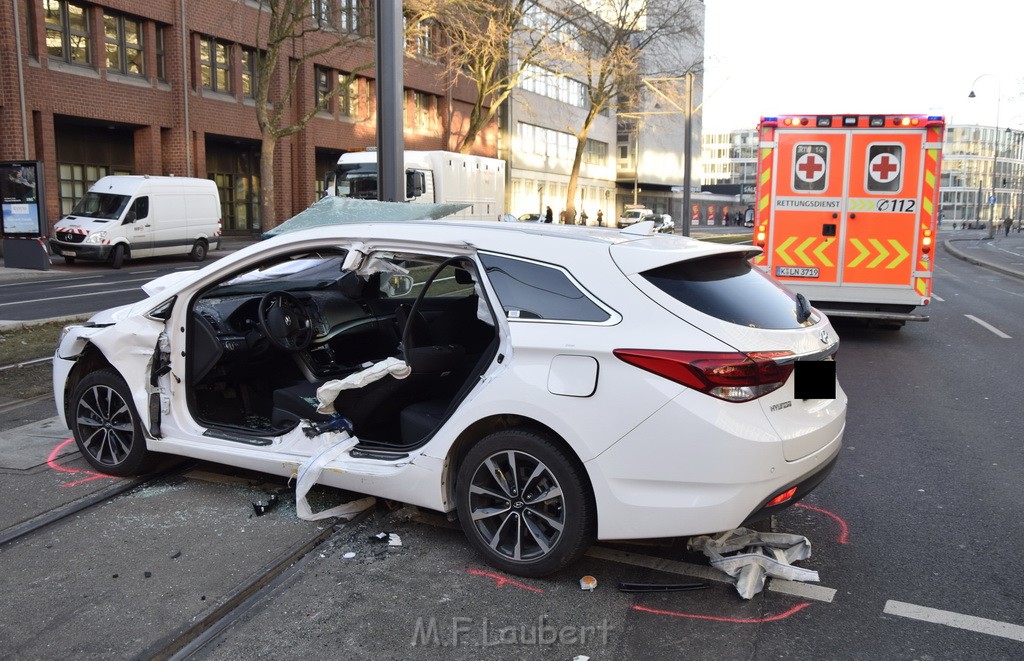 VU PKW Strab Koeln Mitte Pipinenstr Hohestr P153.JPG - Miklos Laubert